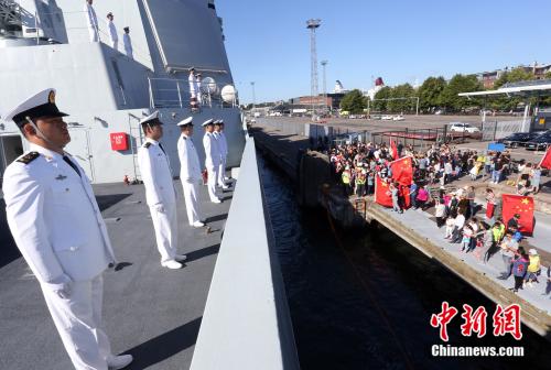 Frota chinesa chega em Helsinque depois de exercício conjunto com Rússia