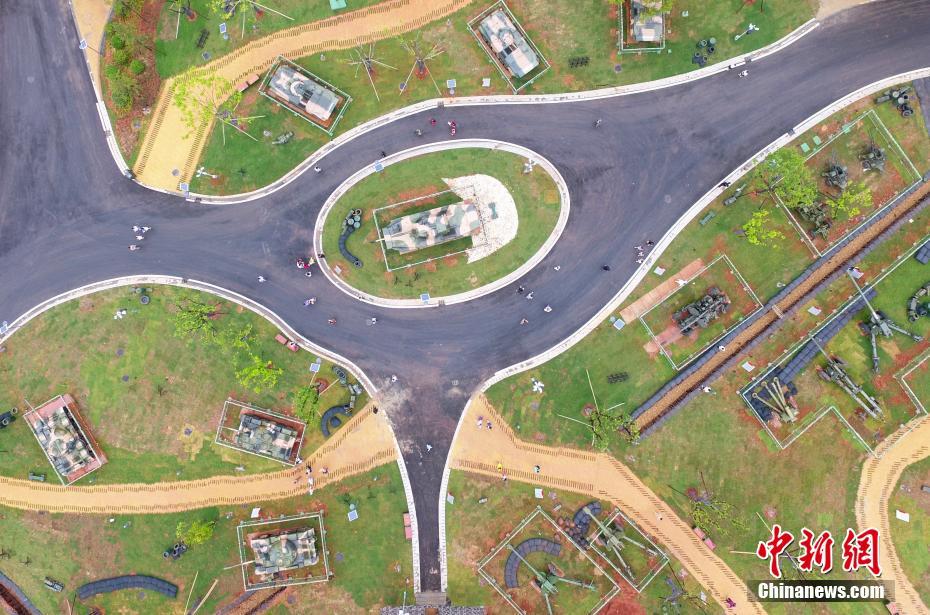Vista aérea do parque temático militar em Nanchang