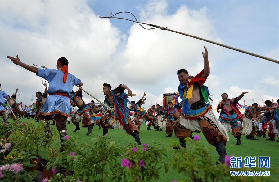 China marca 70o aniversário da Regi?o Aut?noma da Mongólia Interior