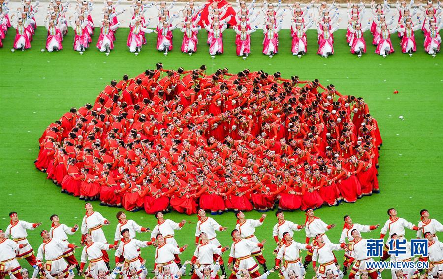 China marca 70o aniversário da Regi?o Aut?noma da Mongólia Interior