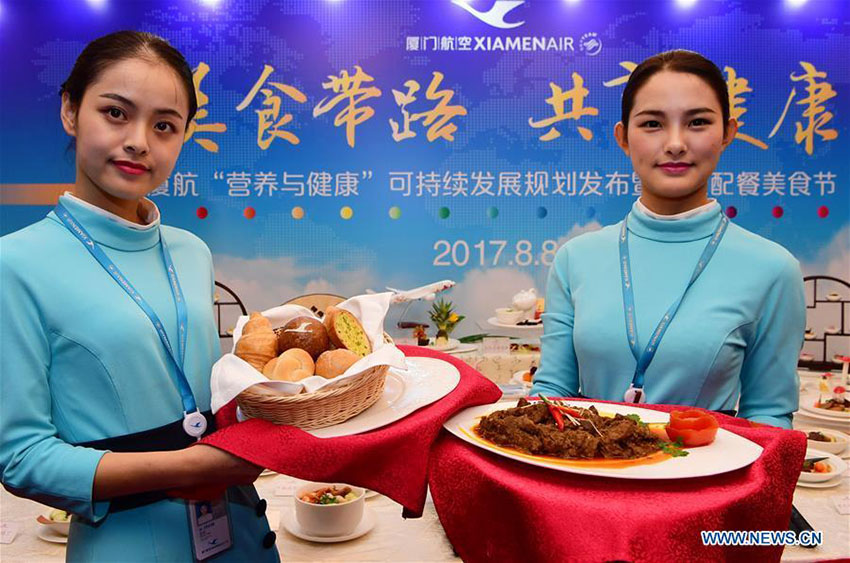 Xiamen Airlines apresenta refei??es a bordo especiais para Cúpula do BRICS