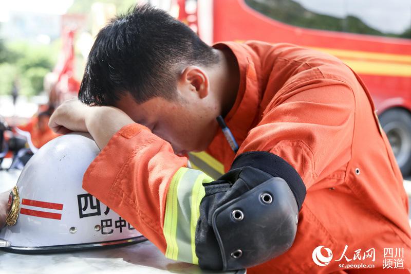 Terremoto em Sichuan deixa 19 mortos e 263 feridos
