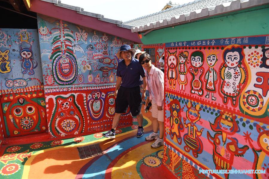 Em imagens: Veterano de 95 anos e sua 