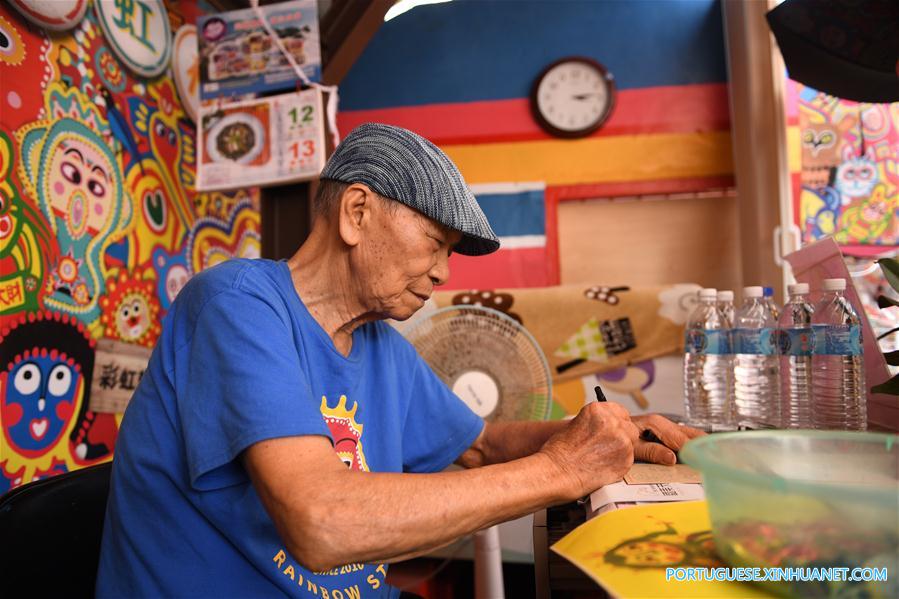 Em imagens: Veterano de 95 anos e sua 