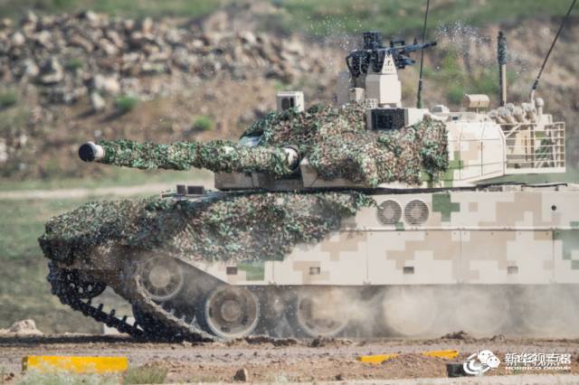 China apresenta equipamentos militares terrestres domésticos para exporta??o