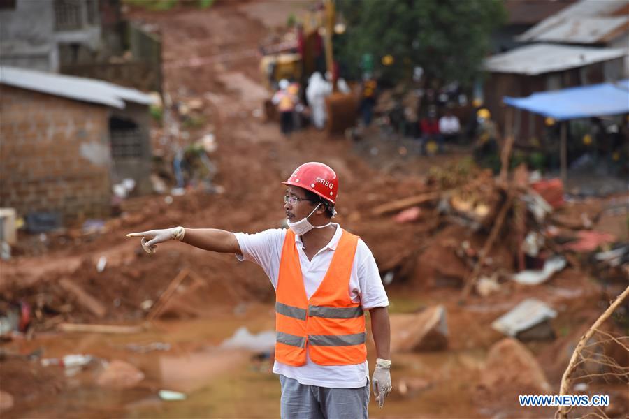 Empresas chinesas fazem doa??es a Serra Leoa após o deslizamento de terra
