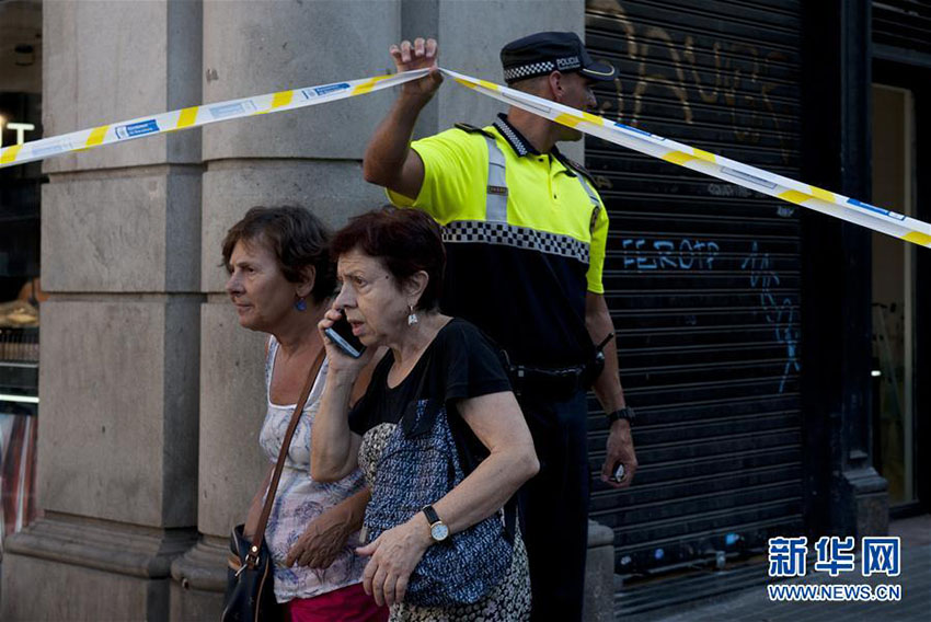 13 Mortes confirmadas em ataque terrorista em Barcelona, turista de Hong-Kong sofre ferimentos ligeiros