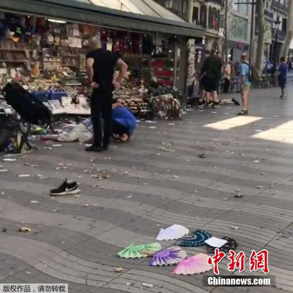 13 Mortes confirmadas em ataque terrorista em Barcelona, turista de Hong-Kong sofre ferimentos ligeiros