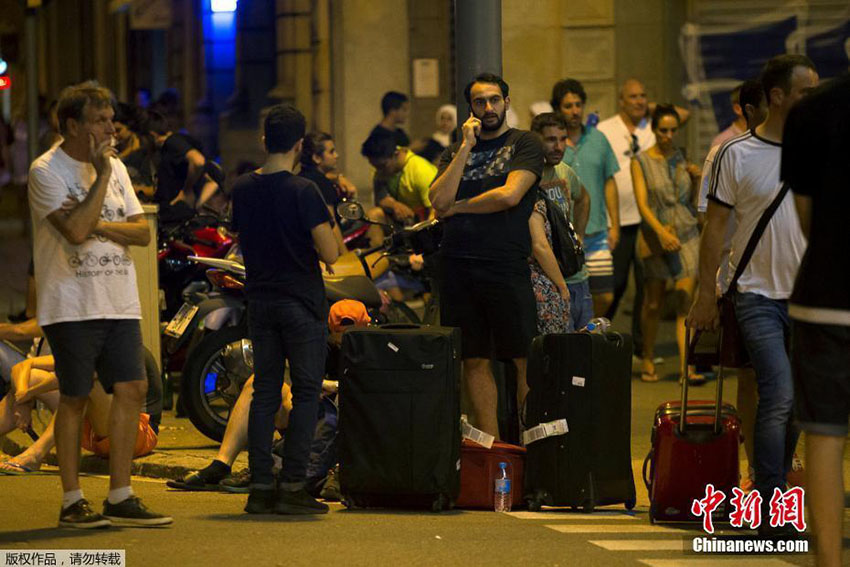 13 Mortes confirmadas em ataque terrorista em Barcelona, turista de Hong-Kong sofre ferimentos ligeiros