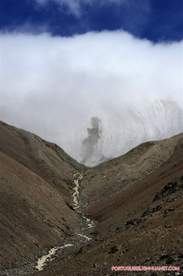 Em imagens: Pico Yuzhu das montanhas Kunlun em Qinghai