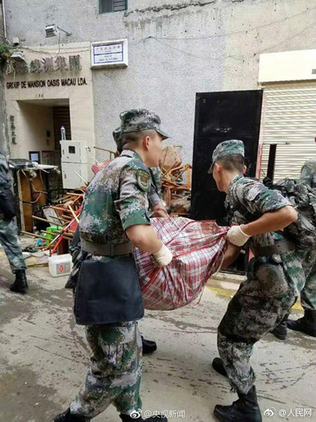 Tuf?o Hato: Soldados da Guarni??o do ELP em Macau s?o mobilizados para opera??es de limpeza