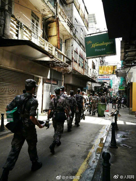 Tuf?o Hato: Soldados da Guarni??o do ELP em Macau s?o mobilizados para opera??es de limpeza