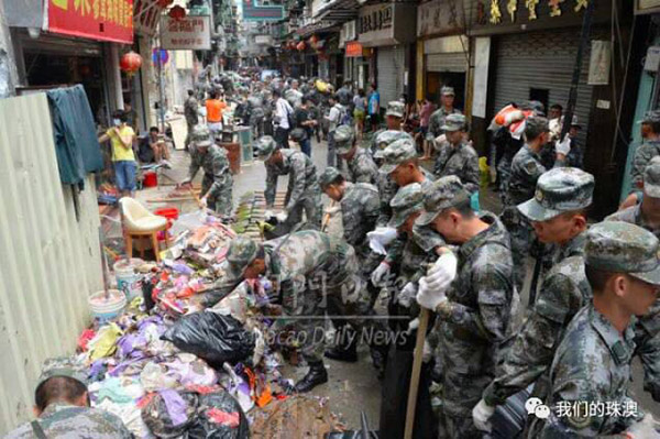 Tuf?o Hato: Soldados da Guarni??o do ELP em Macau s?o mobilizados para opera??es de limpeza