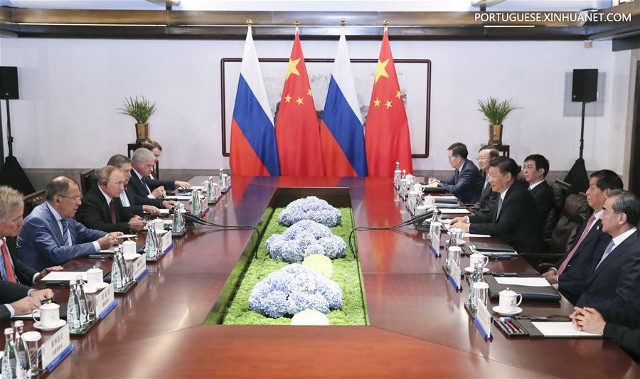 China e Rússia concordam em fortalecer coopera??o e lidar adequadamente com teste nuclear da RPDC