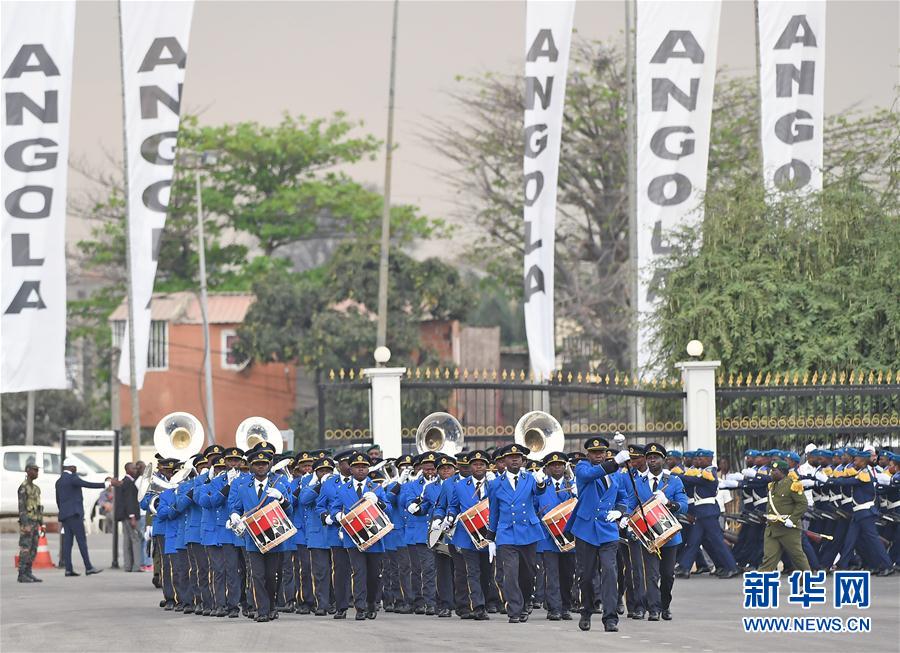 Jo?o Louren?o assume presidência de Angola