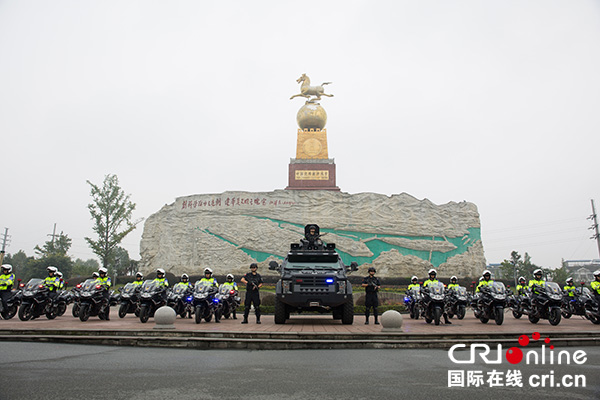 Polícia de turismo da China trabalha em regime especial no feriado do Dia Nacional