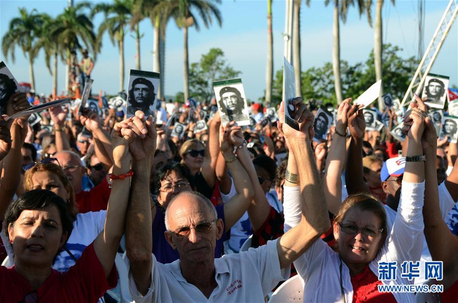 Cuba marca o 50o aniversário da morte de Che Guevara