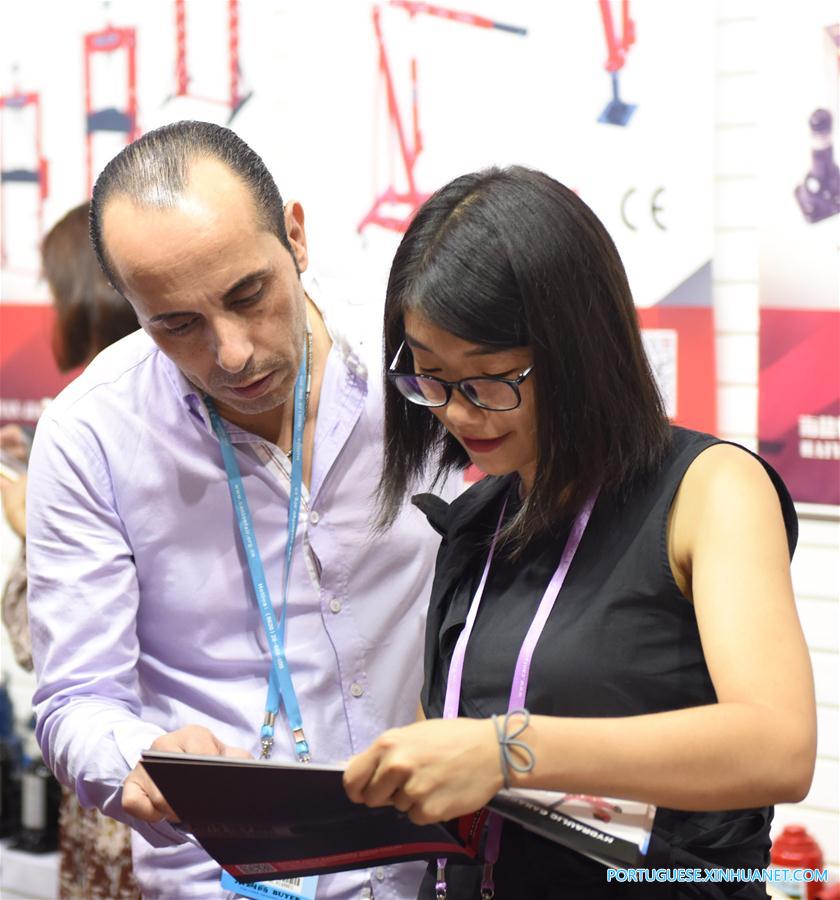 Feira de Cant?o atrai 25 mil expositores