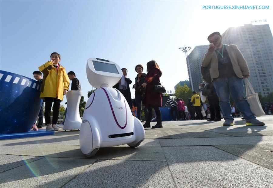 Rob? de voz inteligente é destaque no Festival Global Developer da China