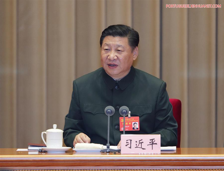Xi pede pela constru??o de um exército forte