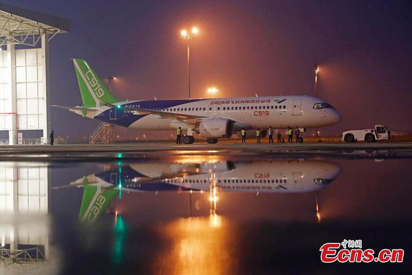 Avi?o comercial C919 realiza testes finais em Shanghai