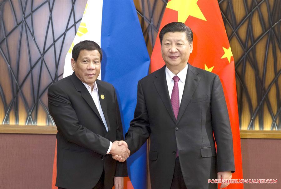 Xi e Duterte discutem fortalecimento de la?os China-Filipinas