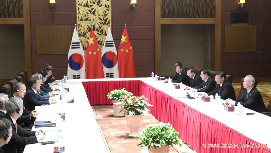 Presidentes da China e Coreia do Sul discutem la?os e situa??o de península