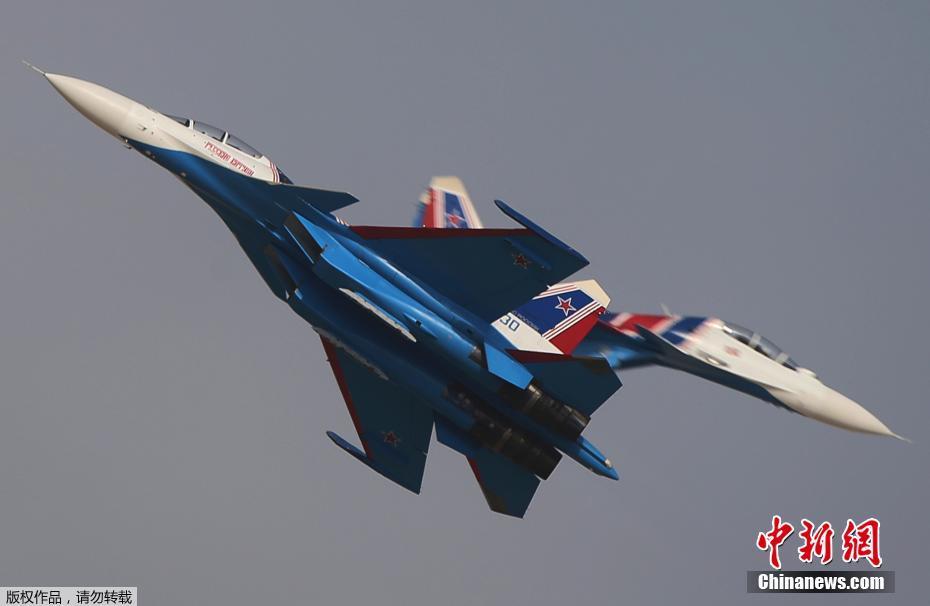 Galeria: Arranca o 15o Show Aéreo de Dubai