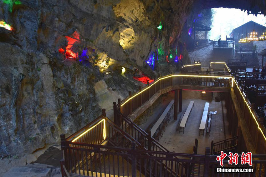 Galeria: Restaurante em caverna cárstica em Zhangjiajie atrai turistas