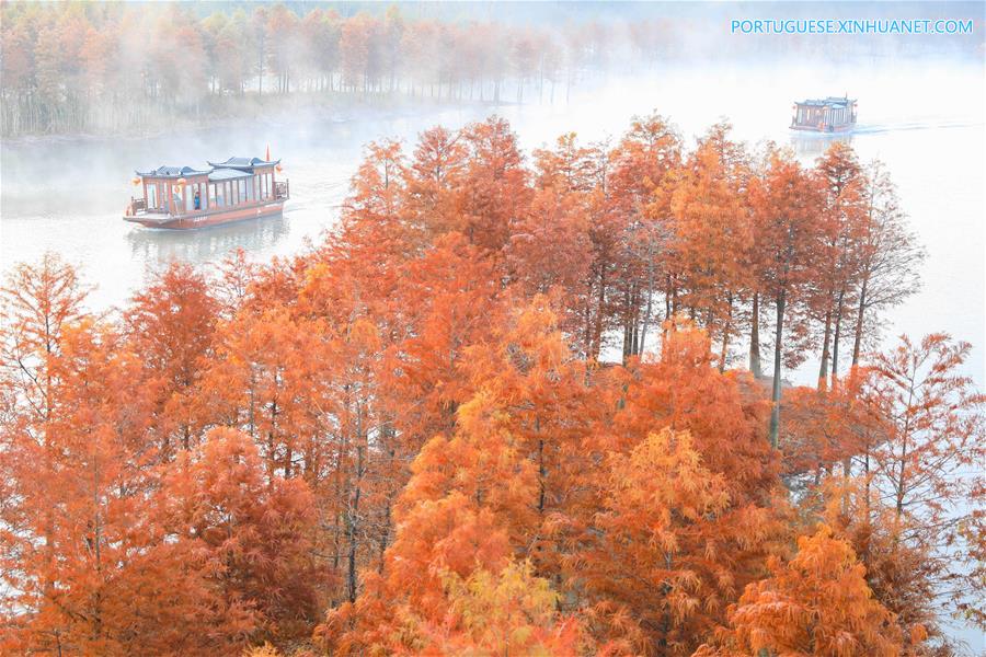 Paisagem do lago Tianquan em Jiangsu