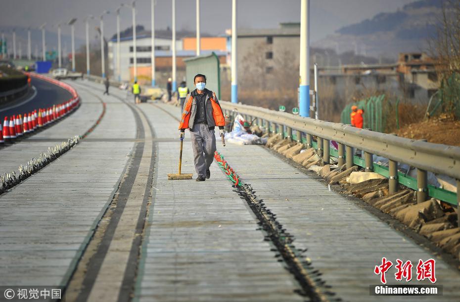 Galeria: Primeira rodovia fotovoltaica do mundo
