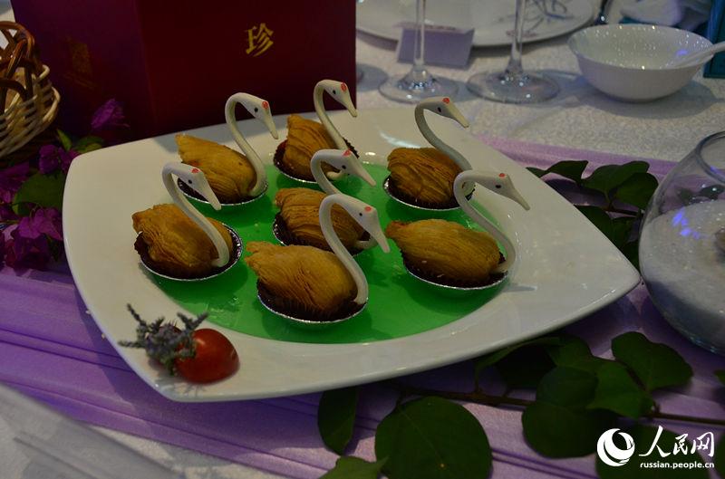Haikou inaugura “Viagem pela Gastronomia de Hainan” para jornalistas chineses e estrangeiros 
