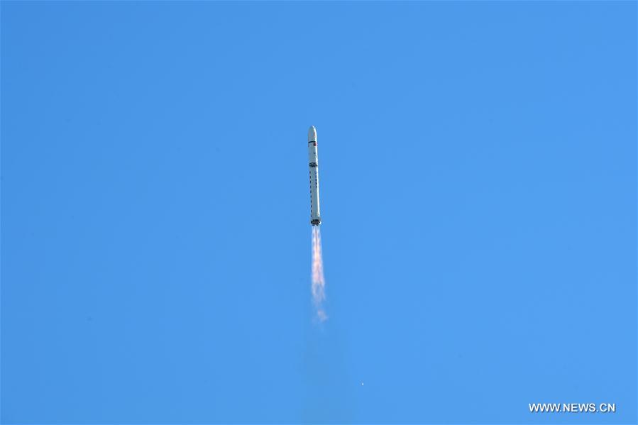 China lan?a satélite de explora??o terrestre