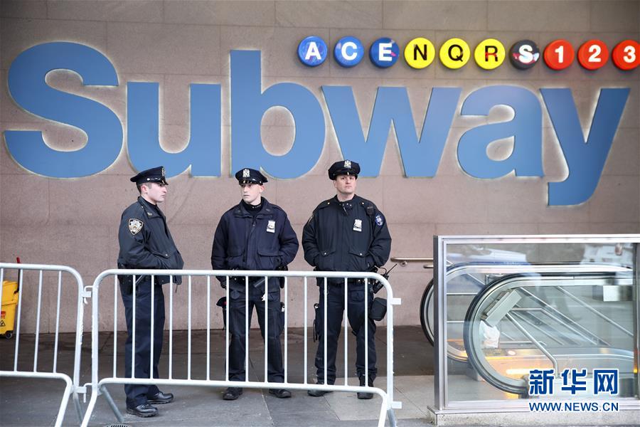 Explos?o em Manhattan deixa quatro feridos 