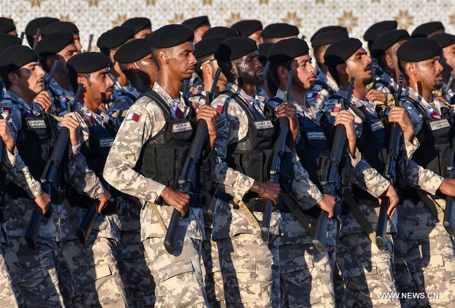 Dia Nacional do Catar assinalado com parada militar