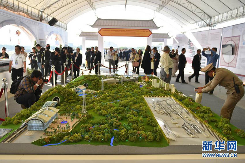 Tem início a constru??o sino-tailandesa de ferrovia de alta-velocidade em Pak Chong