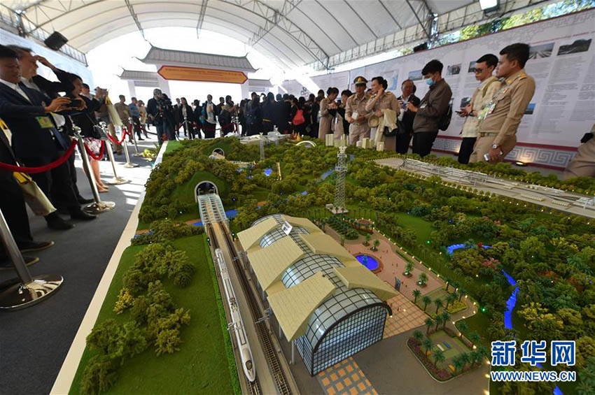 Tem início a constru??o sino-tailandesa de ferrovia de alta-velocidade em Pak Chong