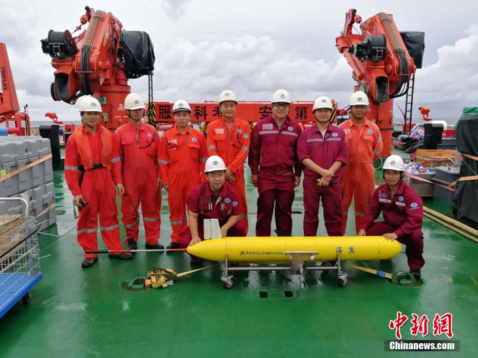 Planador subaquático chinês completa primeira miss?o no Oceano índico