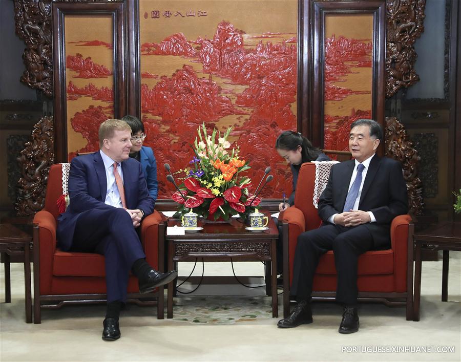 Vice-primeiro-ministro chinês pede que se fortale?am la?os econ?micos China-EUA