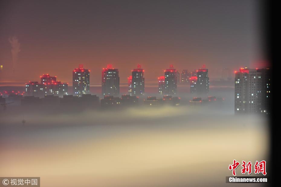 Galeria: Neblina intensa cobre na cidade de Shenyang
