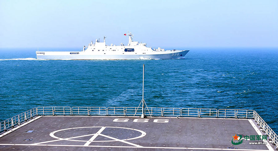 Frota da Marinha Chinesa realiza exercício militar