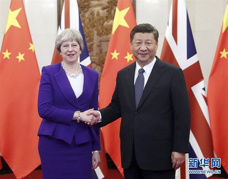 Xi reúne com May e apela a aprofundamento dos la?os sino-britanicos na nova era