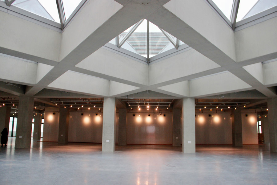 Se??o principal da ponte Hong Kong-Zhuhai-Macau sob inspe??o