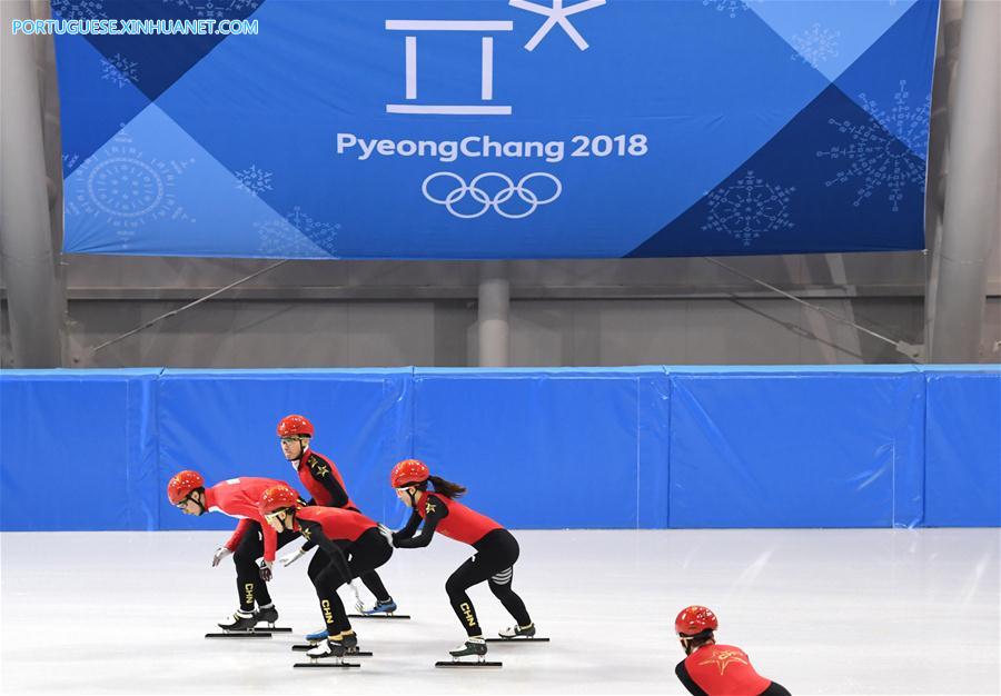 Equipe de patina??o de pista curta da China treina na Coreia do Sul para os Jogos Olímpicos de Inverno de PyeongChang 2018