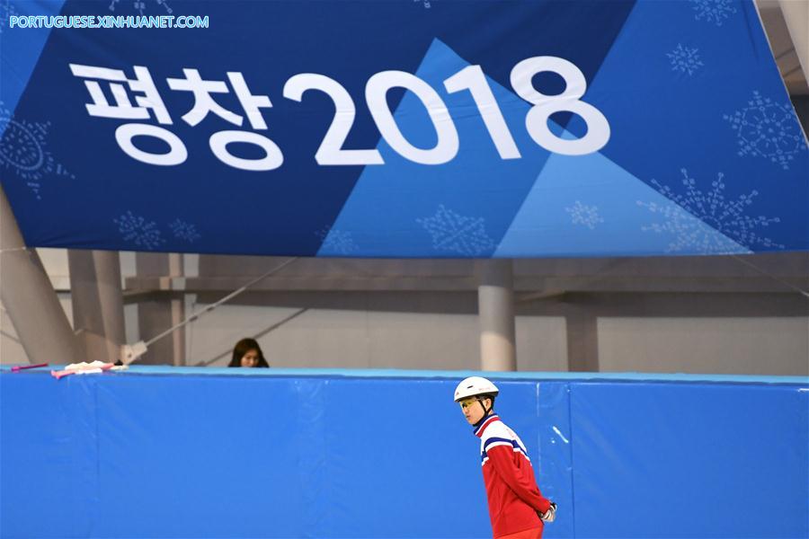 Equipe de patina??o de pista curta da China treina na Coreia do Sul para os Jogos Olímpicos de Inverno de PyeongChang 2018
