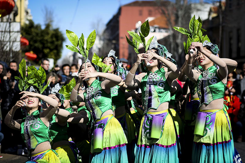 Lisboa: Comemora??es do Ano Novo Chinês marcadas pelo intercambio cultural