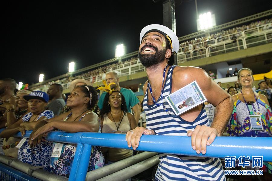 Celebra??es do carnaval arrancam no Brasil