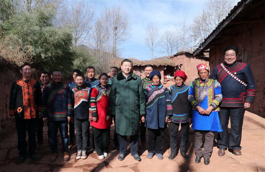 Xi Jinping visita alde?os étnicos pobres no sudoeste da China