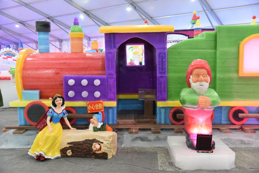 Galeria: 5a edi??o da Feira de Lanternas Reais de Dingsheng inaugurada em Chengde