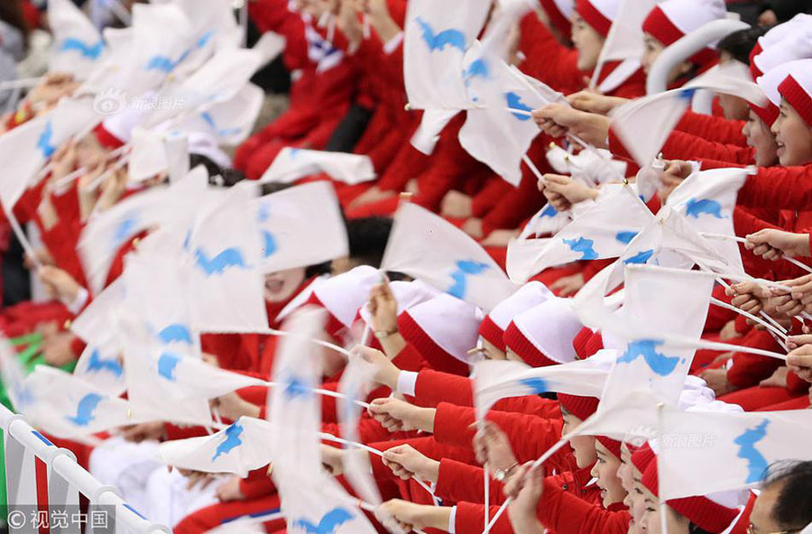 Galeria: Claque de apoio da RPDC nos Jogos Olímpicos de PyeongChang